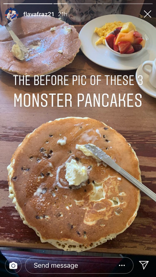 Illustration for article titled Todd Frazier Eats Pancakes Weird